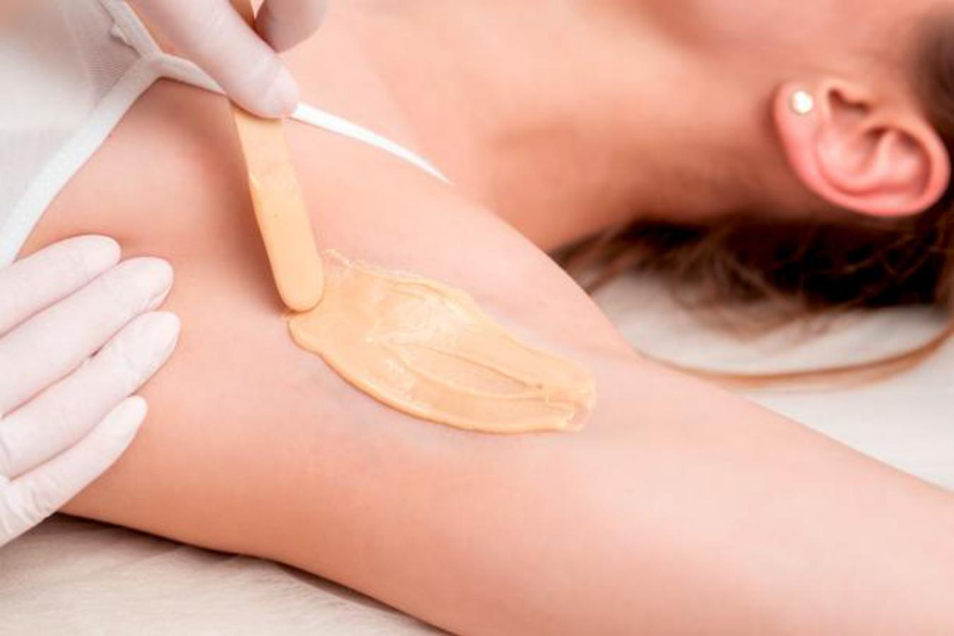 Perbandingan Waxing dan Mencukur Bulu Ketiak