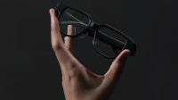 Lenovo Kenalkan Kacamata AI dengan Fitur Teleprompter