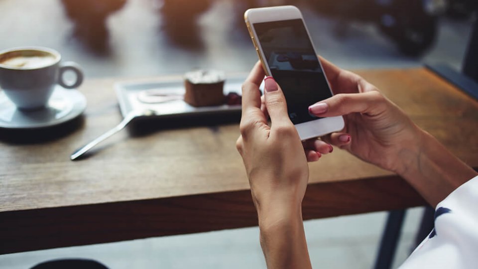 HP Sering Restart Sendiri Tiba-Tiba