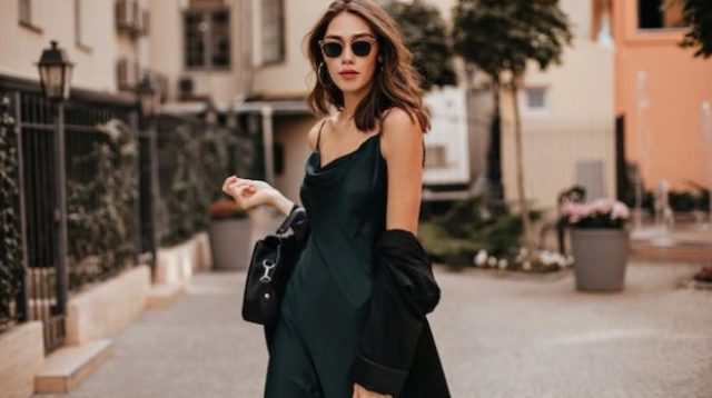 Tips Fashion Sederhana Agar Wanita Tampil Keren dan Elegan