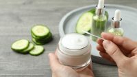 10 Daftar Moisturizer untuk Kulit Berjerawat