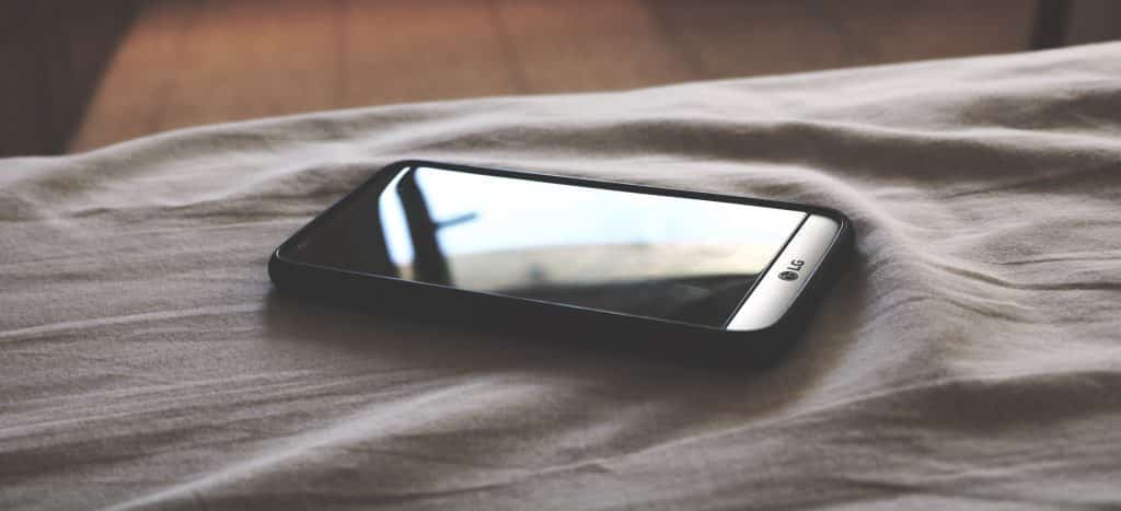 Cara Mengatasi Layar Black Screen di HP