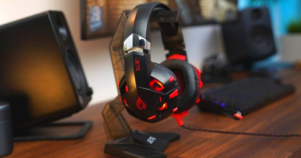 Perbandingan Headset Kabel vs Wireless untuk Gaming
