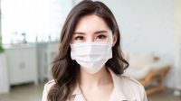 Trik Makeup Agar Tahan Lama Walaupun Pakai Masker